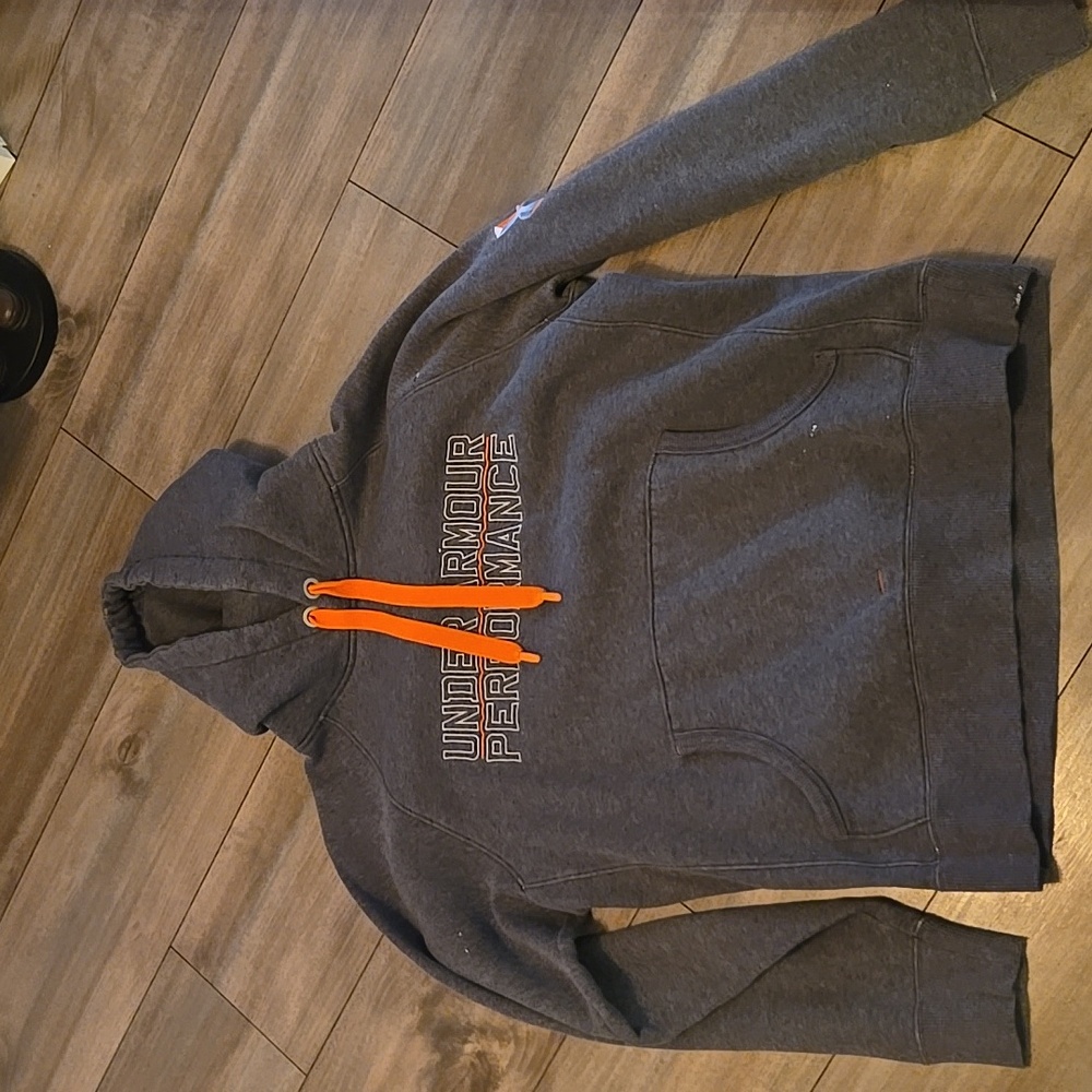 Gray Under Armour Men's Medium Hoodie